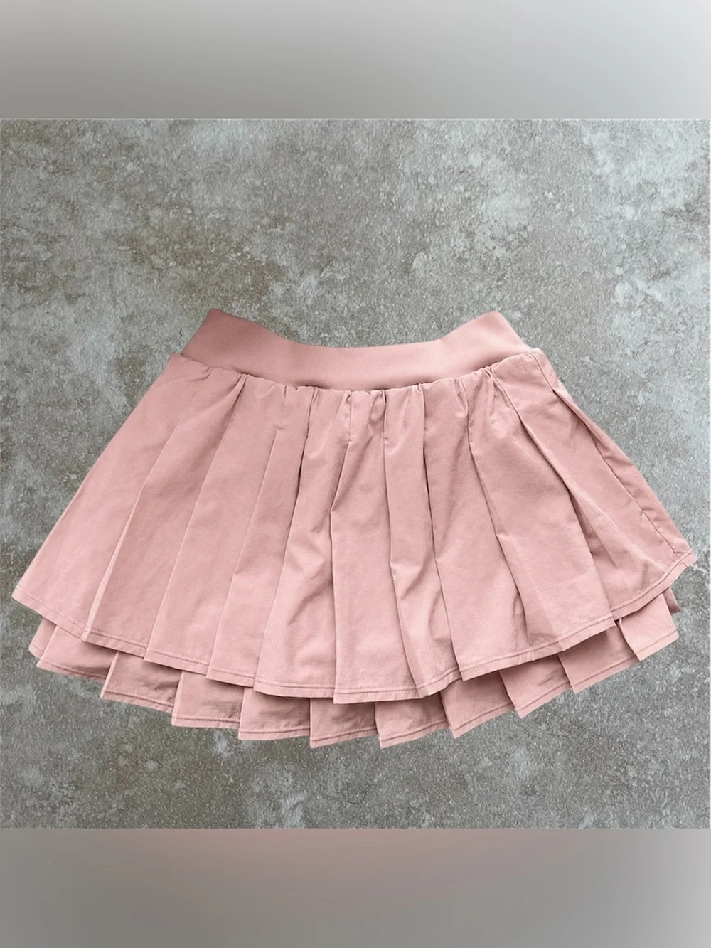 ALO Double Or Nothing Skirt- Size small